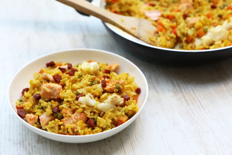 Seafood Paella
 &ndash; Mummy Cooks