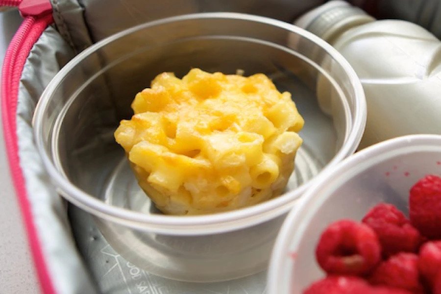 Mac and Cheese Muffins
 &ndash; Mummy Cooks