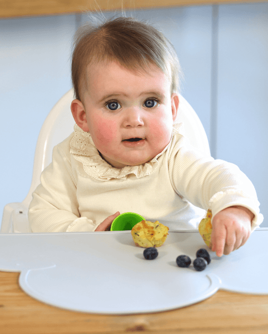 The Benefits of a Silicone Placemat When Offering Food to Baby