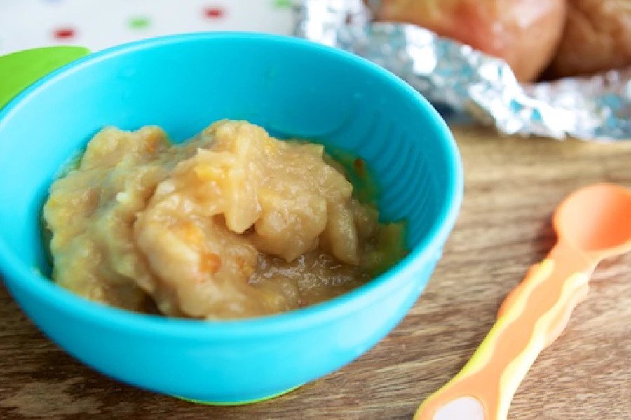 Baked Apple and Apricot Puree