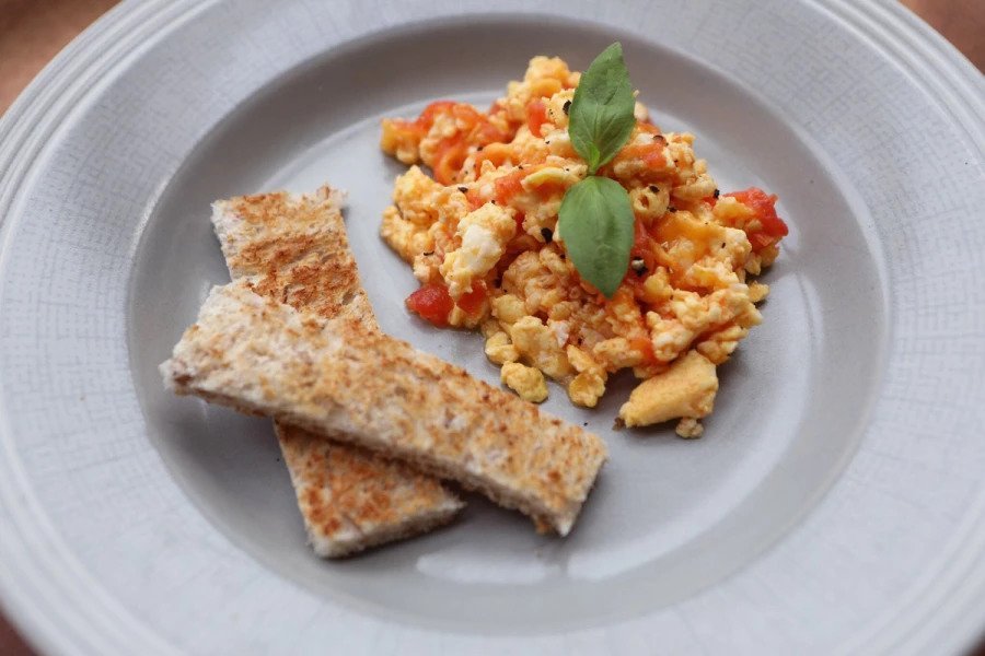 Easy Scrambled Eggs for Baby