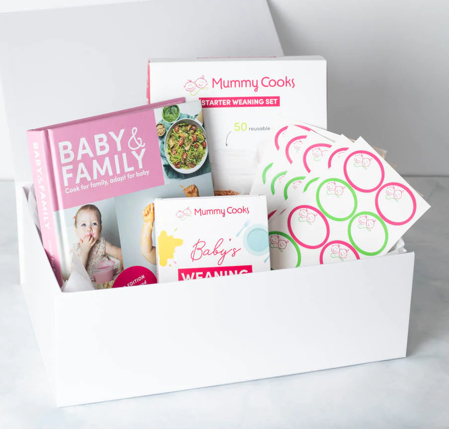 Mummy Cooks baby weaning gift set , starter weaning set Family recipe book, milestone cards, perfect gift